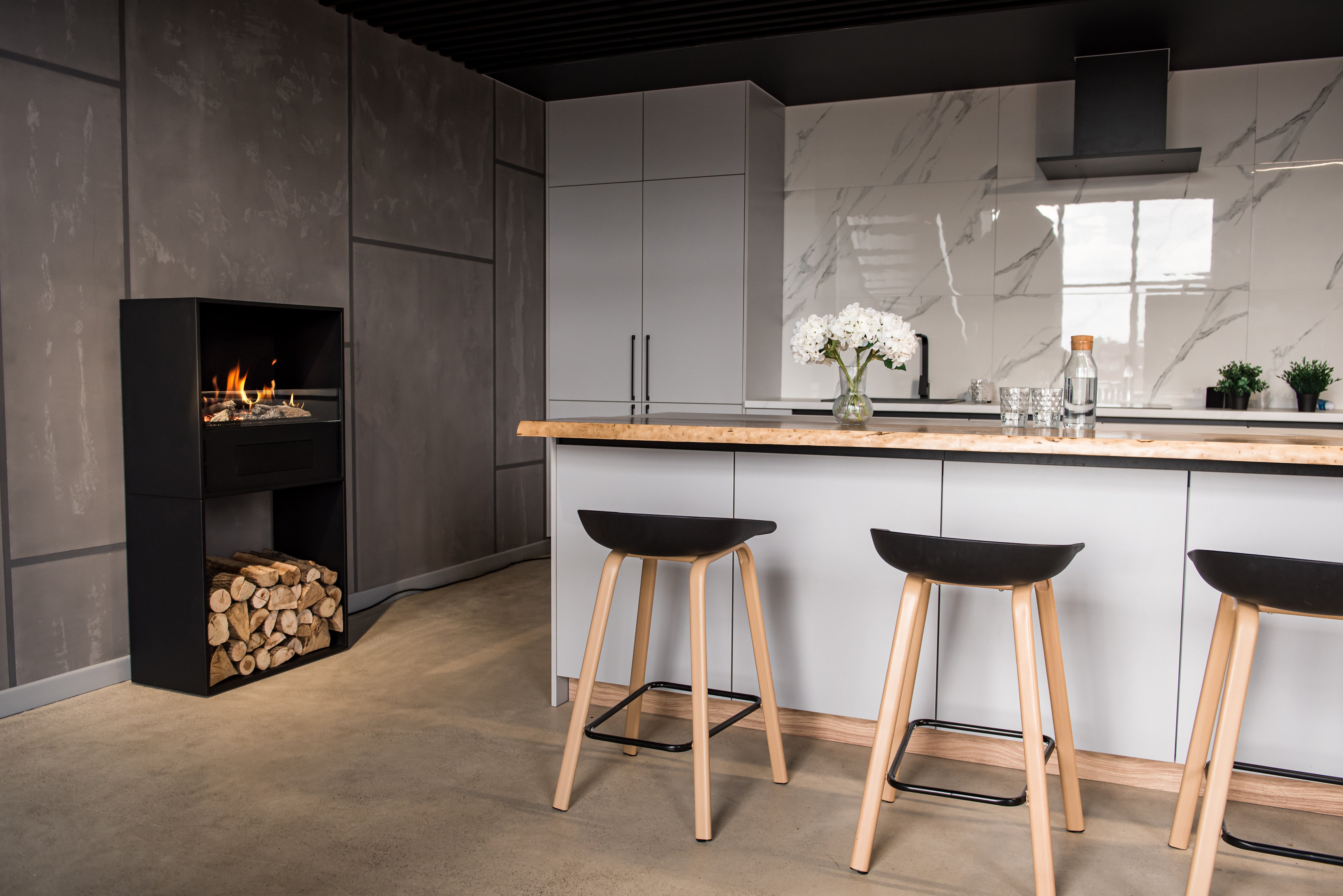 MossWood, automatisk fritstående biopejs fra Neverdark