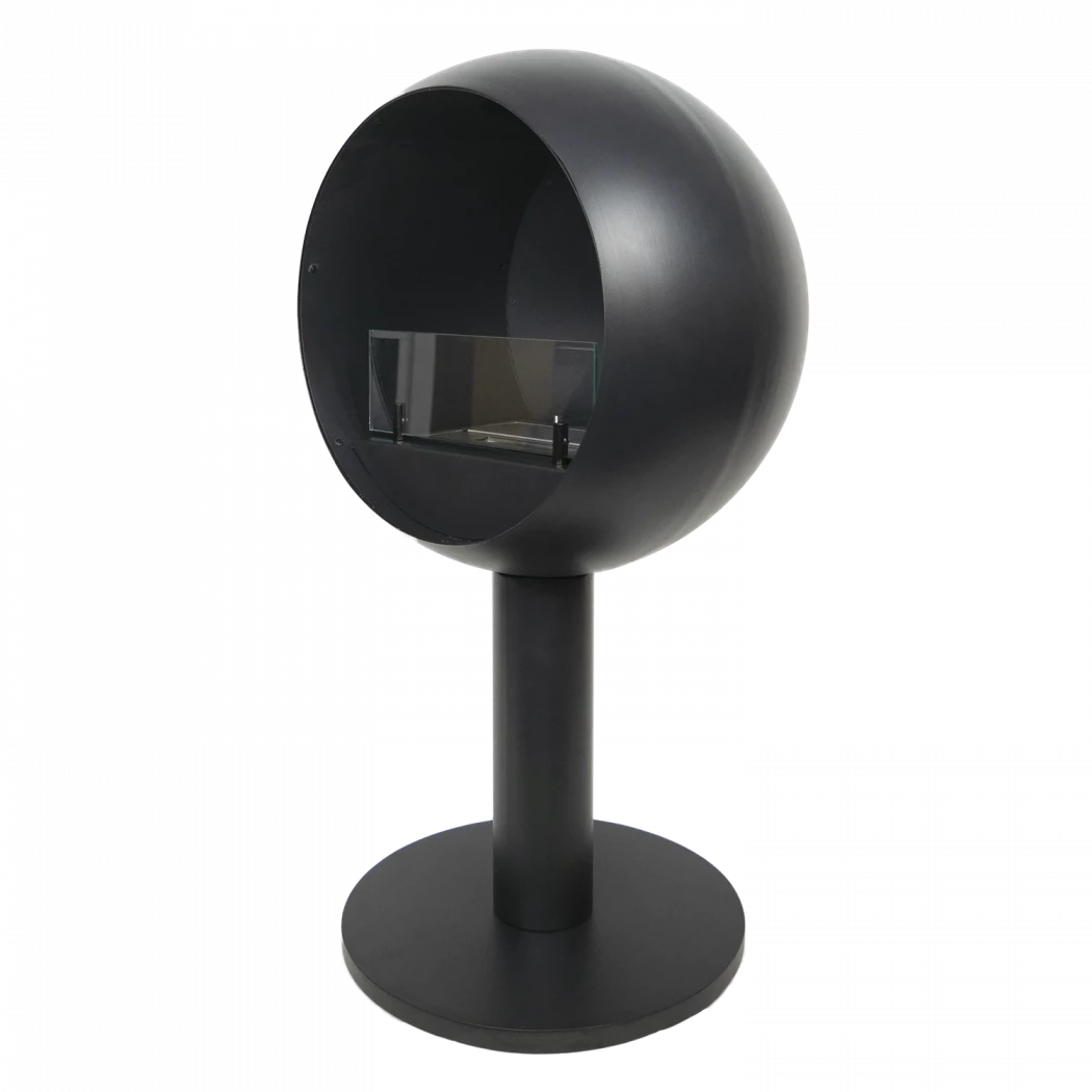 sort fritstÄende biopejs pÄ sokkel med frontglas