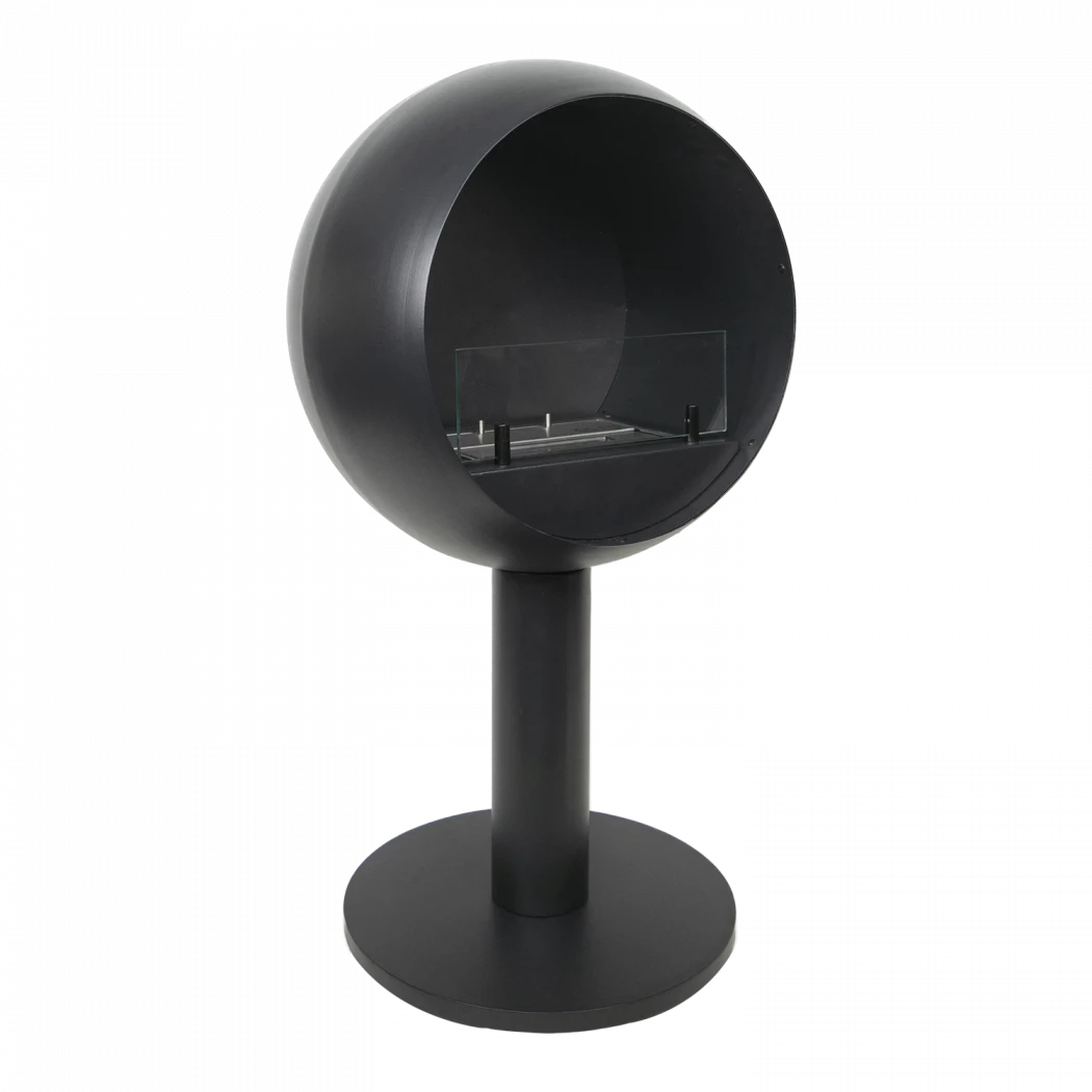 sort fritstÄende biopejs pÄ sokkel med frontglas