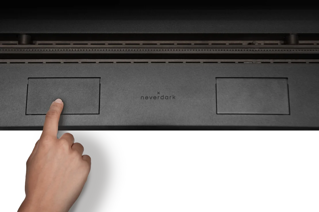 Easy push and open kontrol panel fra Neverdark 
