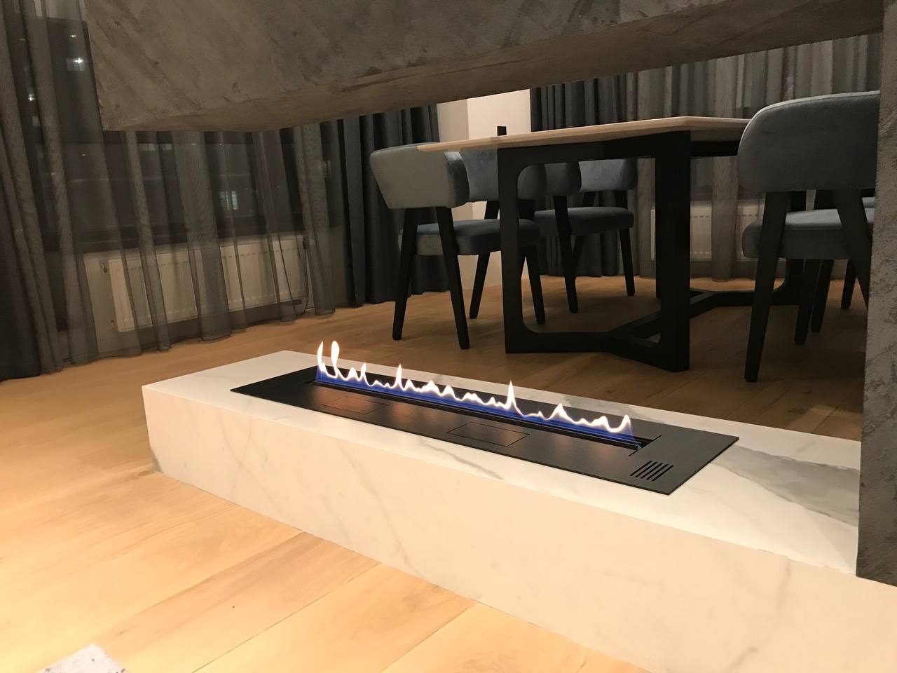 Smart Fireplace Automatic fra Neverdark med ægte flamme